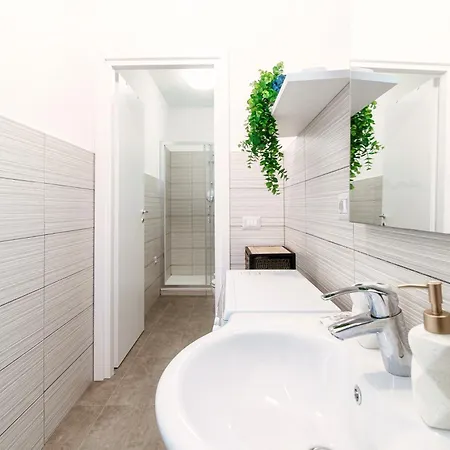 Apartamento Casa Giulini - The House Of Travelers Como