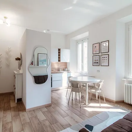 Casa Giulini - The House Of Travelers Apartment *